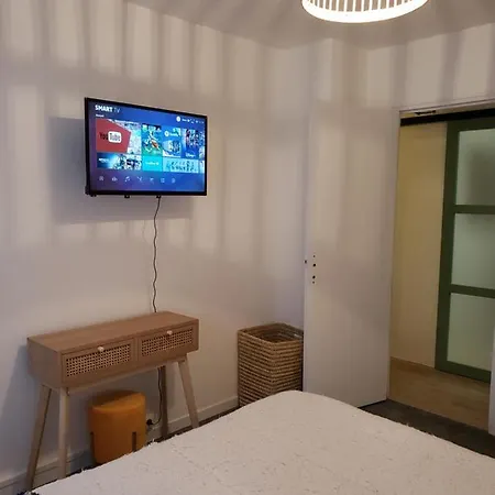 Maison Du Bonheur 2 A Entier Avec Parking *