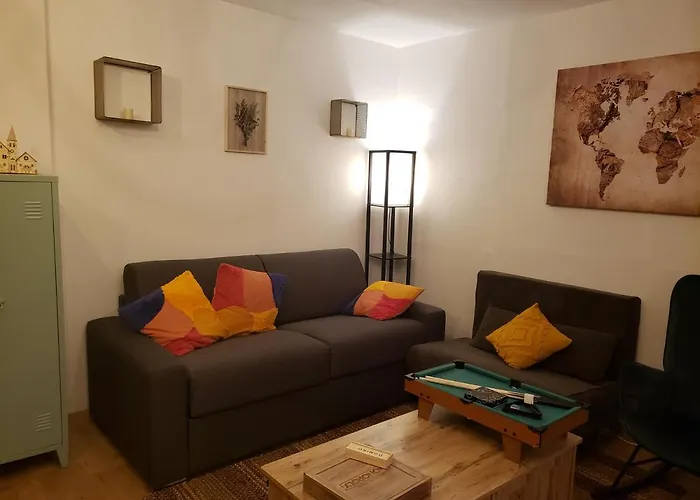 Maison Du Bonheur 2 A Entier Avec Parking Lägenhet *