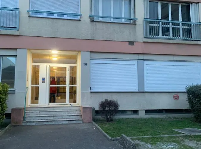 Maison Du Bonheur 2 A Entier Avec Parking Apartmán *